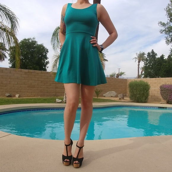 MAXI DRESS👗 - Picture 2 of 5